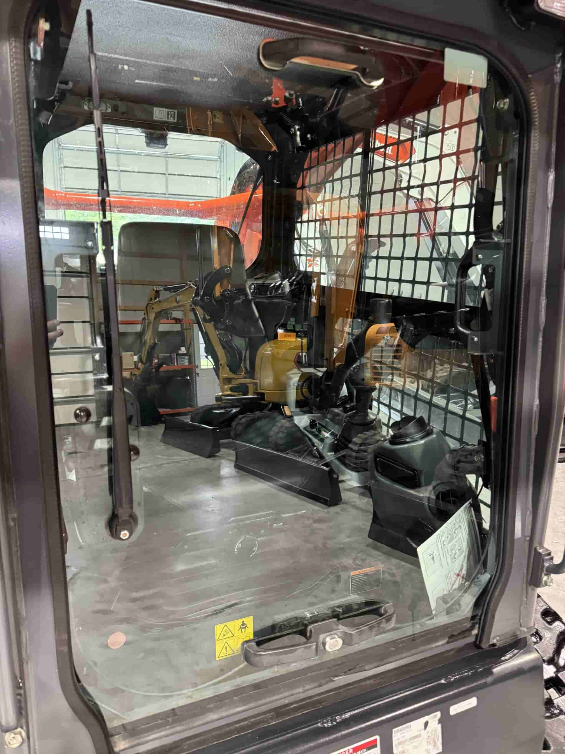 2022 KUBOTA SVL97-2 HIGH FLOW
